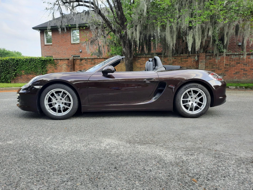 2014 Porsche 981 Boxster - Image 17 of 31