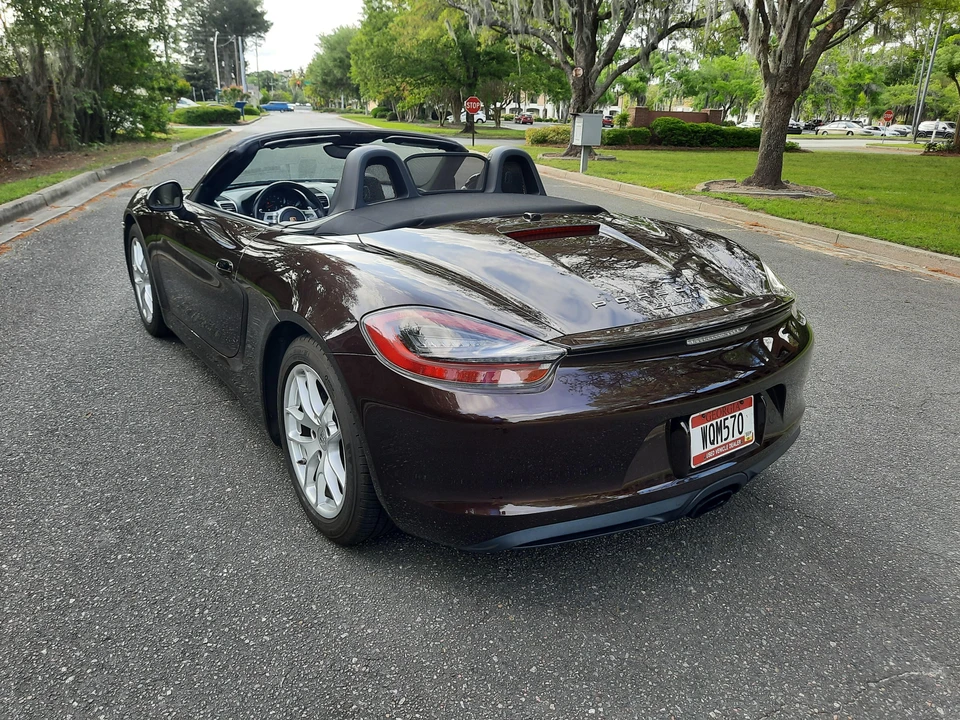 2014 Porsche 981 Boxster - Image 24 of 31