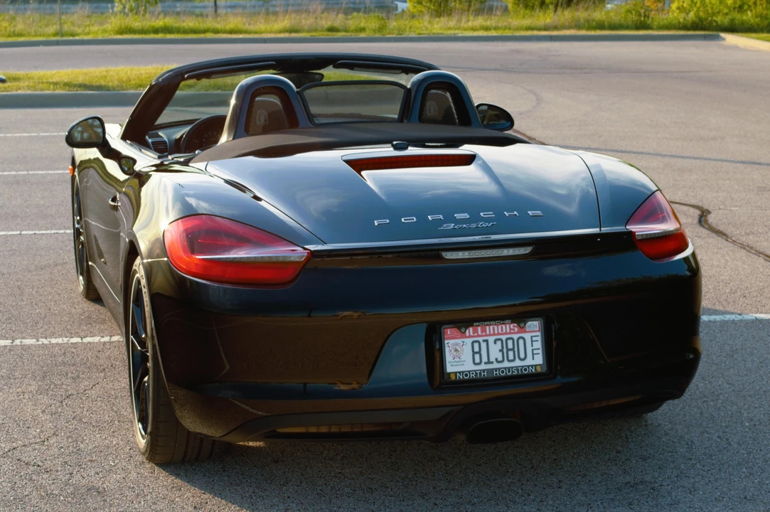 2014 Porsche 981 Boxster - Image 9 of 31