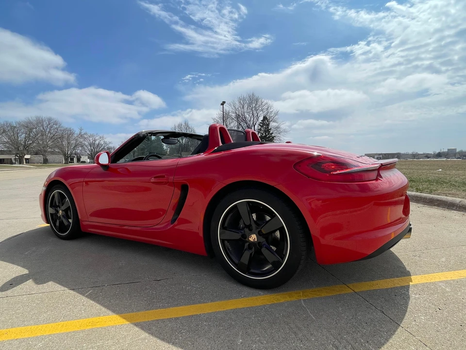 2014 Porsche 981 Boxster - Image 13 of 31