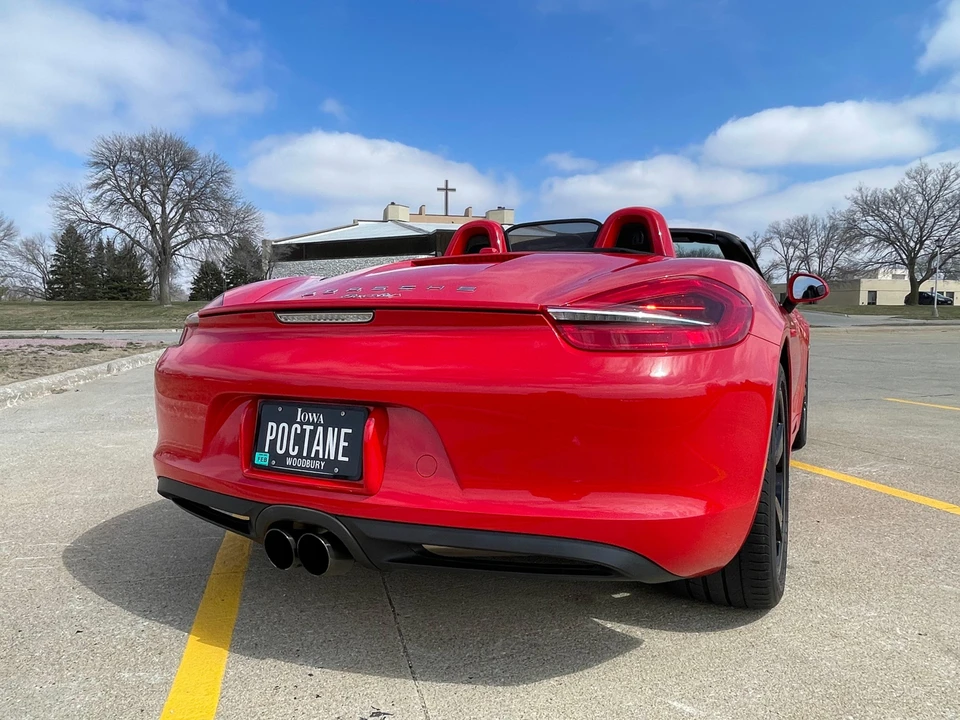 2014 Porsche 981 Boxster - Image 17 of 31