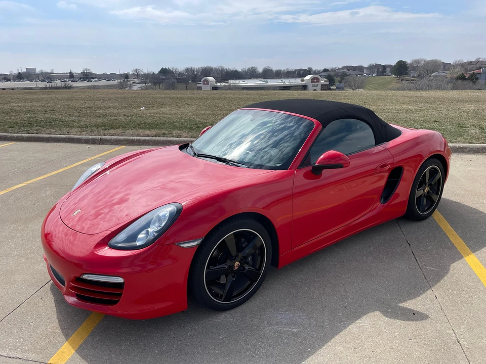 2014 Porsche 981 Boxster - Image 24 of 31