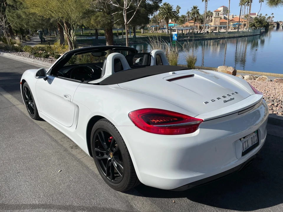 2014 Porsche 981 Boxster - Image 10 of 31
