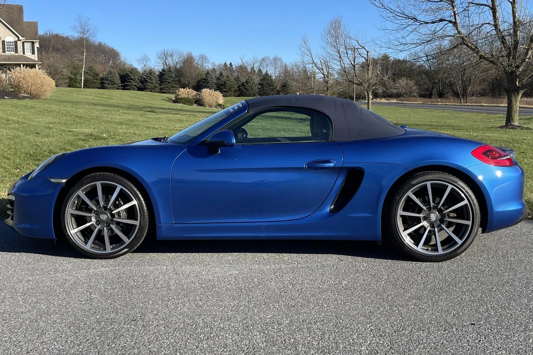 2014 Porsche 981 Boxster - Image 8 of 31