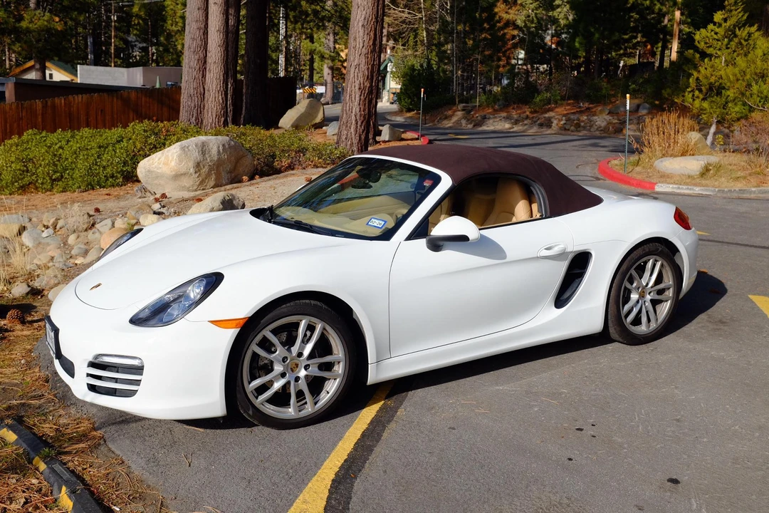 2014 Porsche 981 Boxster - Image 10 of 31