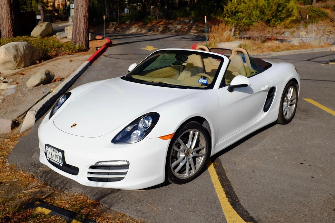 2014 Porsche 981 Boxster - Image 9 of 31