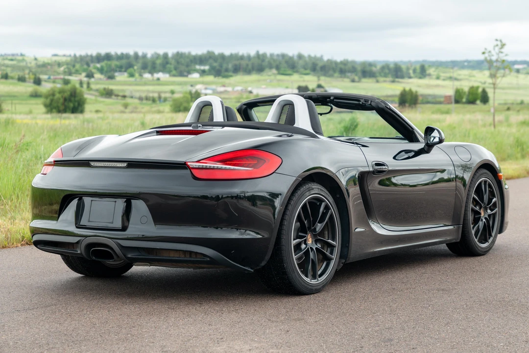 2014 Porsche 981 Boxster - Image 8 of 31