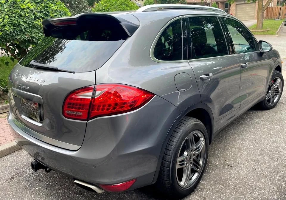 2014 Porsche 958 Cayenne - Image 2 of 15