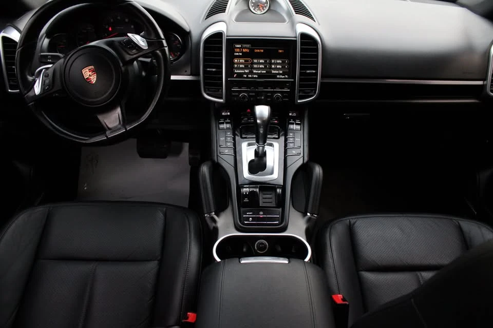 2014 Porsche 958 Cayenne - Image 12 of 20