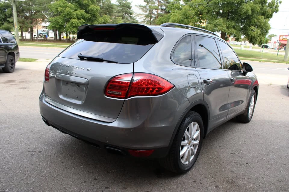 2014 Porsche 958 Cayenne - Image 5 of 20