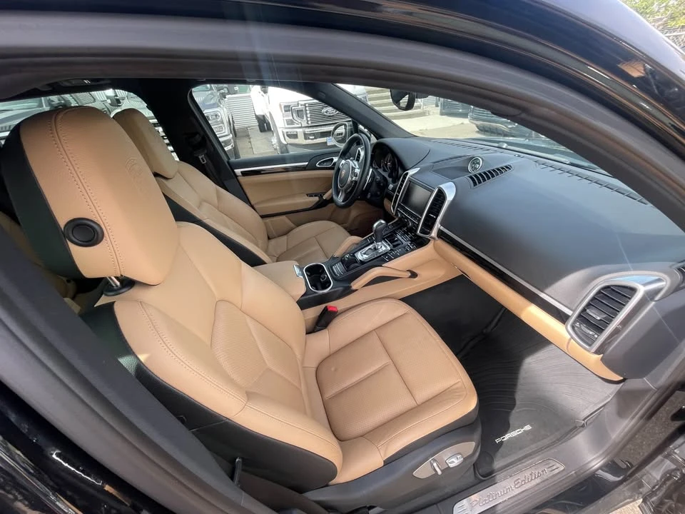 2014 Porsche 958 Cayenne Diesel - Image 10 of 17