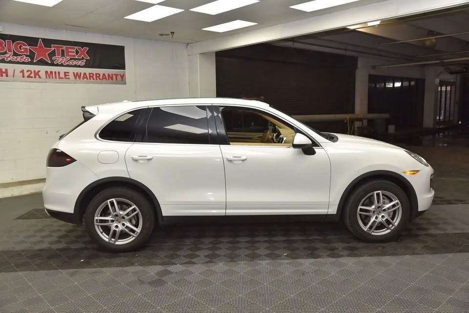 2014 Porsche 958 Cayenne - Image 14 of 20