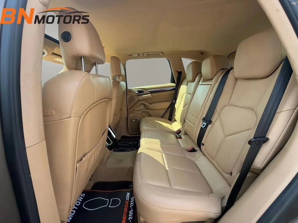 2014 Porsche 958 Cayenne - Image 11 of 20