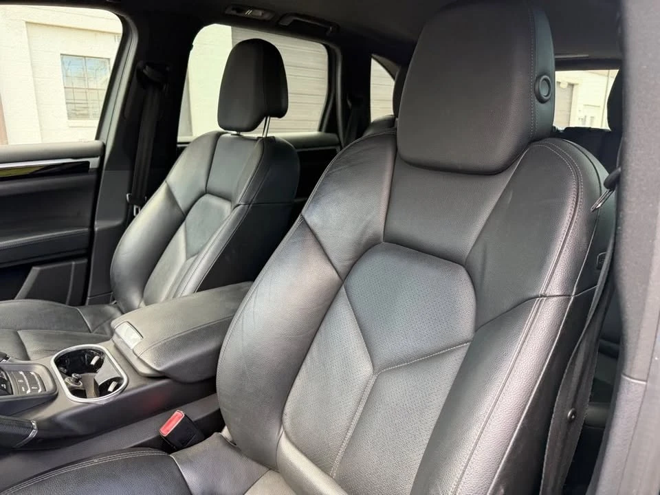2014 Porsche 958 Cayenne - Image 12 of 20