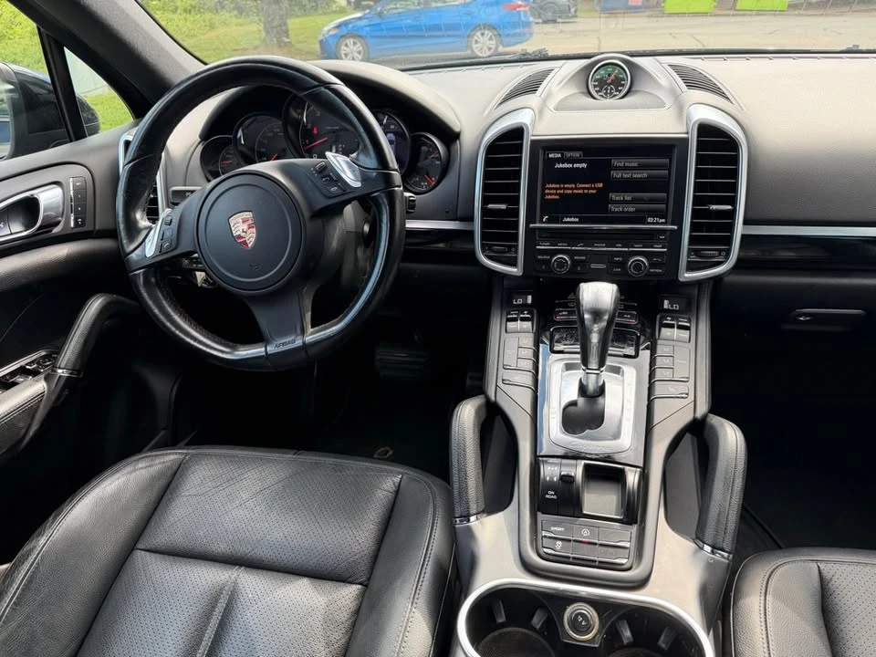 2014 Porsche 958 Cayenne - Image 19 of 20