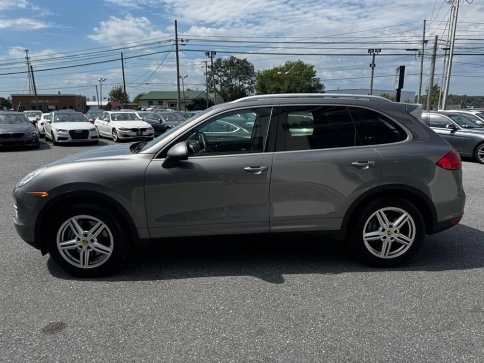 2014 Porsche 958 Cayenne - Image 8 of 18