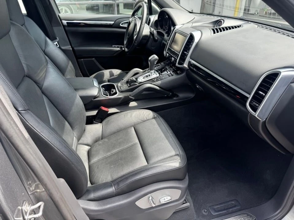 2014 Porsche 958 Cayenne - Image 5 of 18