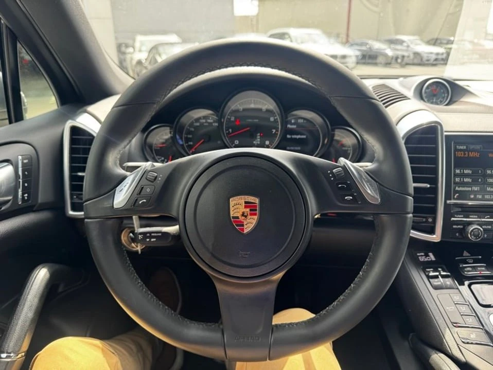 2014 Porsche 958 Cayenne - Image 6 of 18