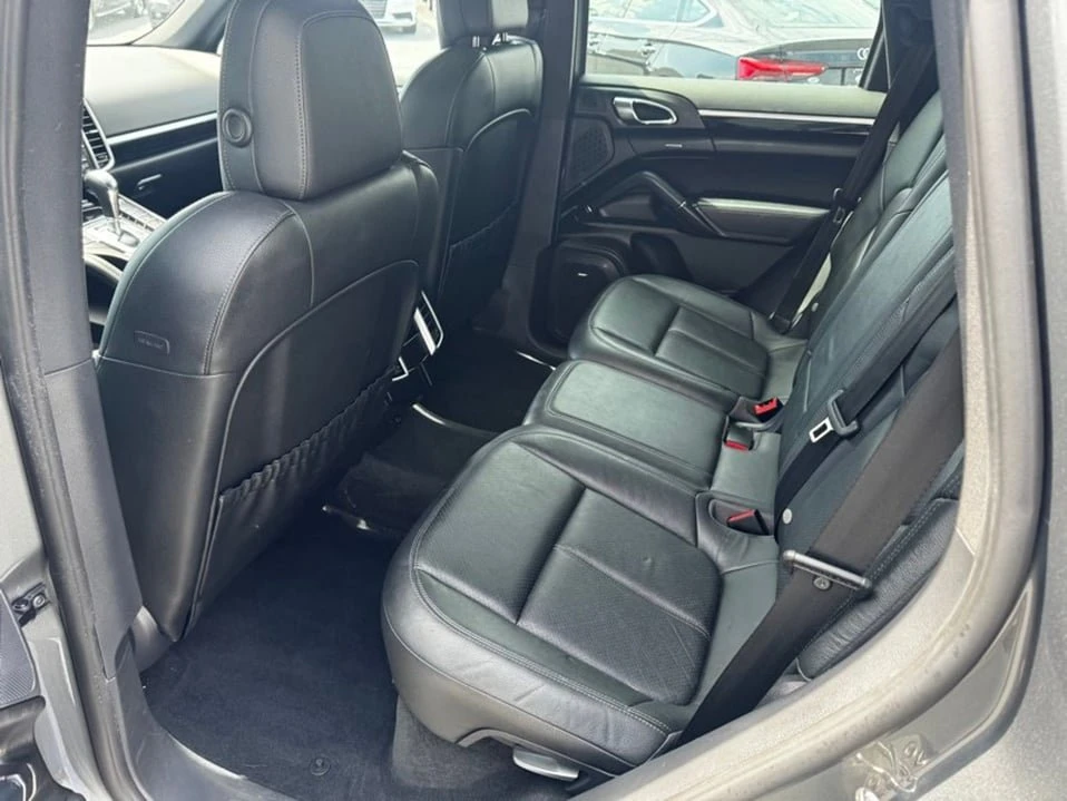 2014 Porsche 958 Cayenne - Image 11 of 18