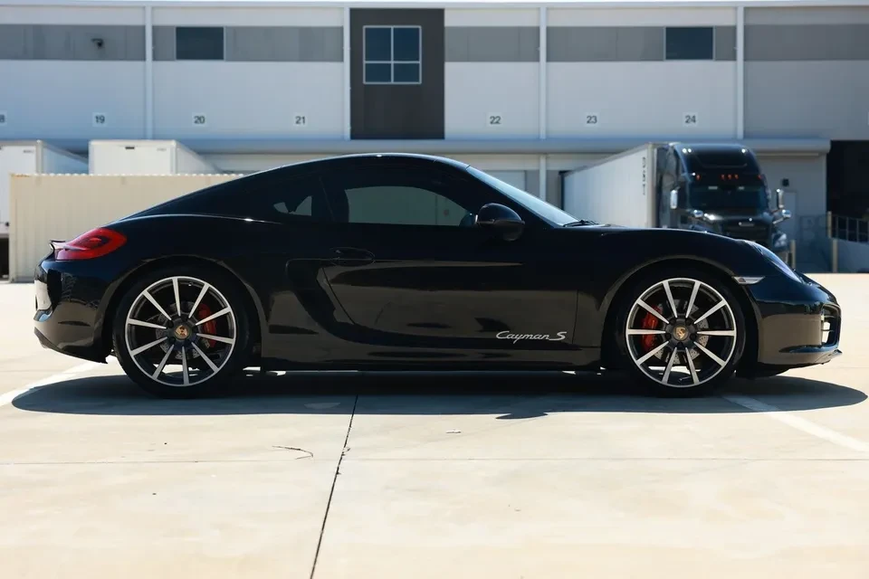 2014 Porsche 981 Cayman S - Image 2 of 13