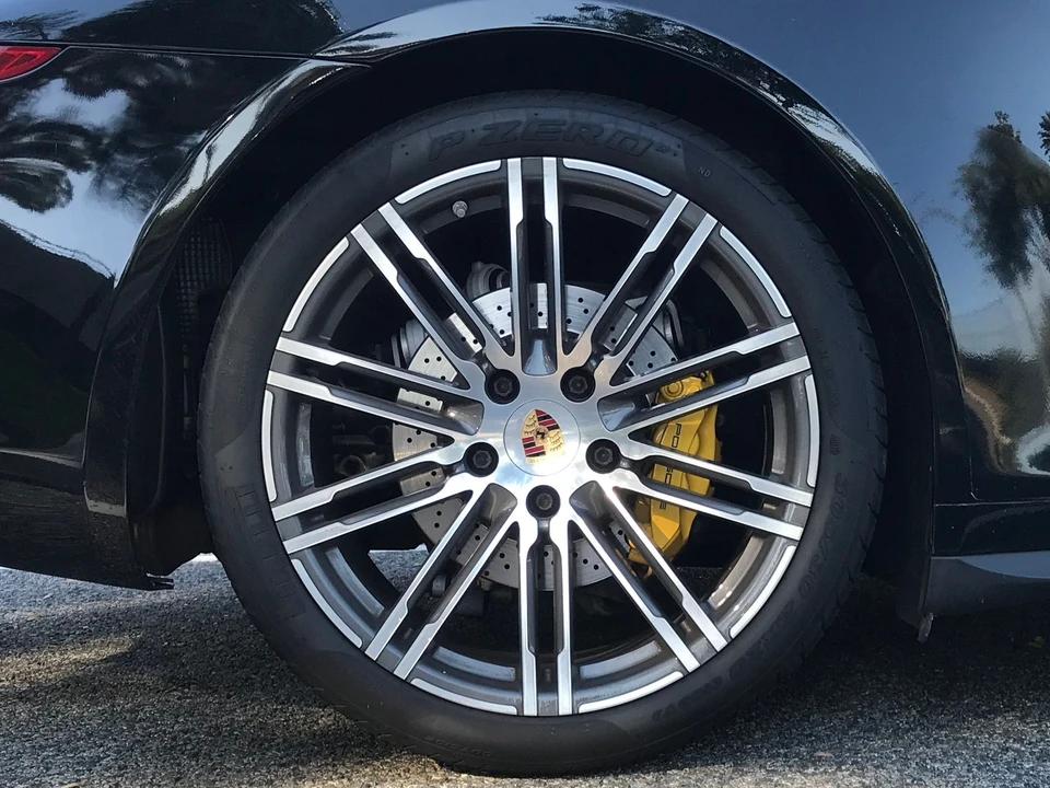 2014 Porsche 991 Carrera 4 - Image 7 of 17