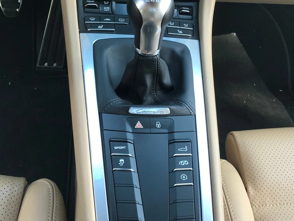 2014 Porsche 991 Carrera 4 - Image 9 of 17