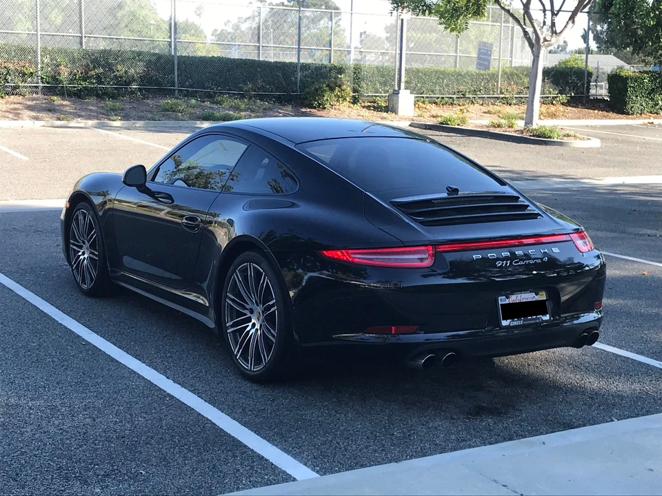 2014 Porsche 991 Carrera 4 - Image 4 of 17