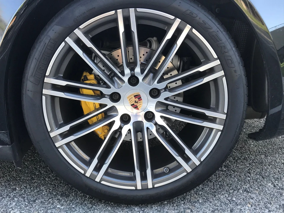 2014 Porsche 991 Carrera 4 - Image 13 of 17