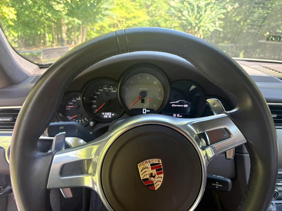 2014 Porsche 991 Carrera 4S - Image 9 of 12