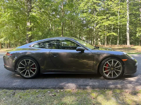 2014 Porsche 911 Carrera 4S