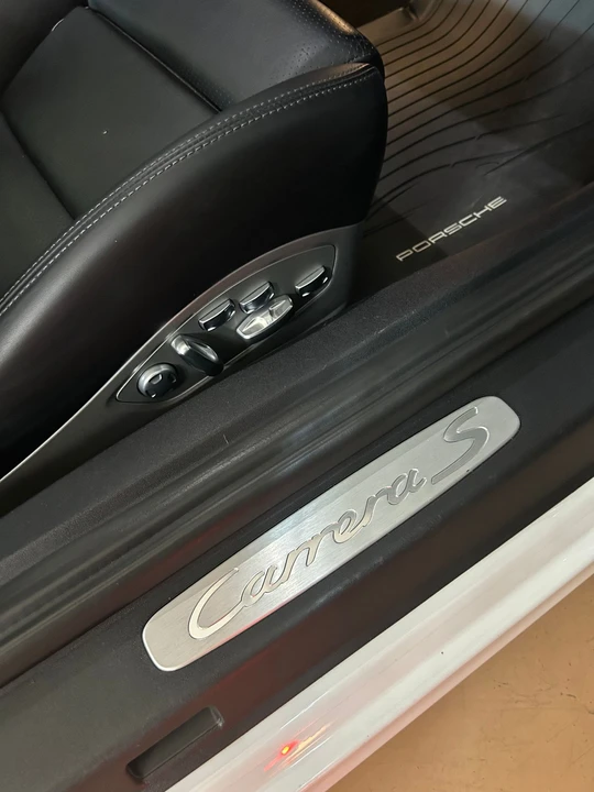 2014 Porsche 991 Carrera S - Image 16 of 31