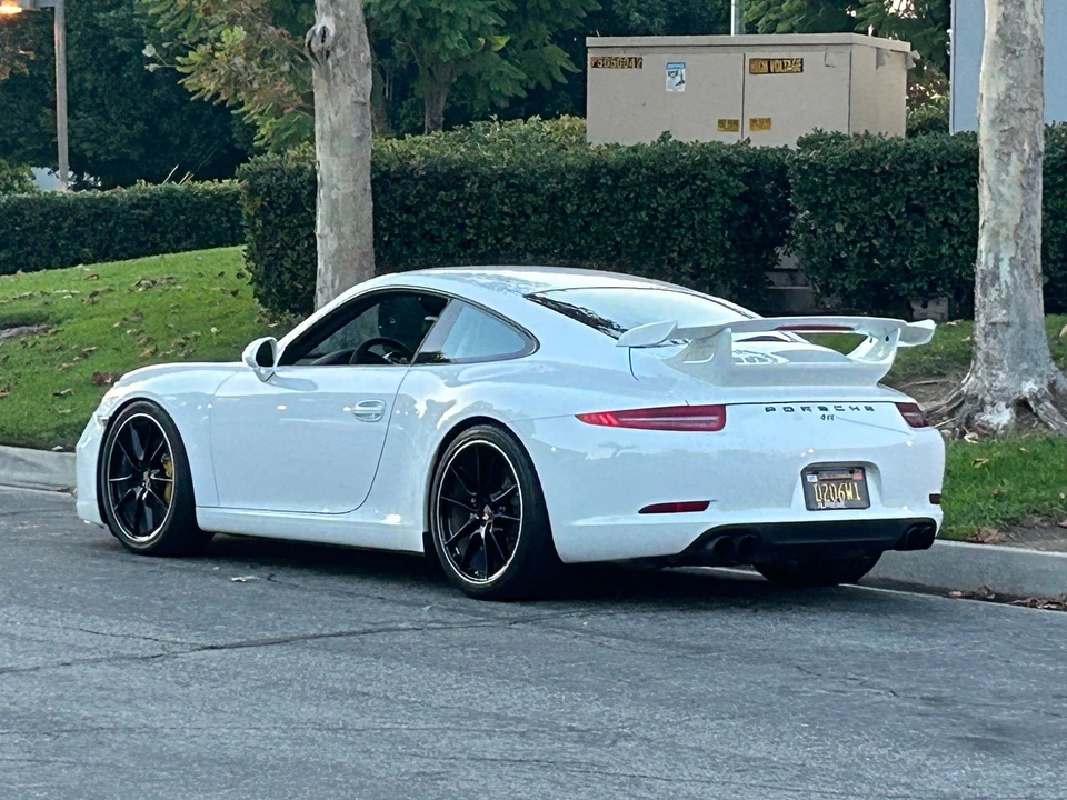 2014 Porsche 991 Carrera S - Image 2 of 31