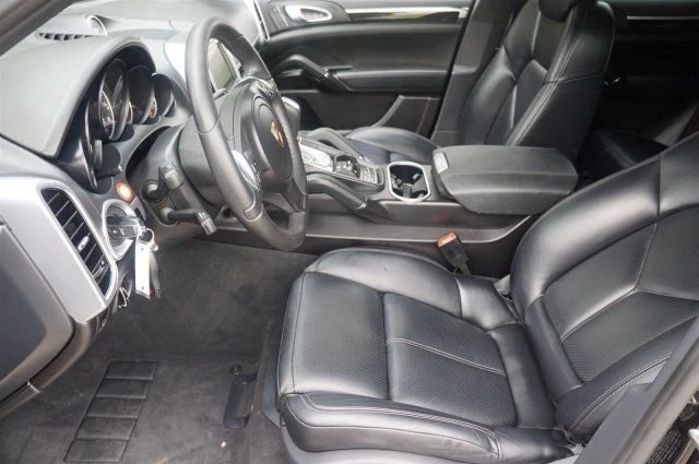 2014 Porsche 958 Cayenne - Image 3 of 14