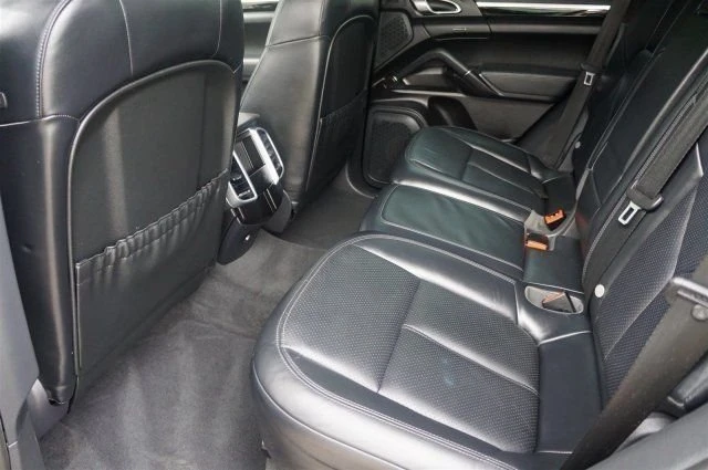 2014 Porsche 958 Cayenne - Image 12 of 14