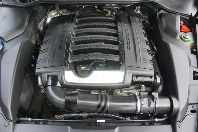 2014 Porsche 958 Cayenne - Image 4 of 14