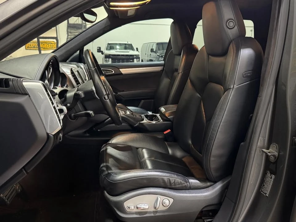 2014 Porsche 958 Cayenne - Image 4 of 19