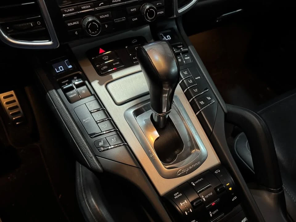 2014 Porsche 958 Cayenne - Image 6 of 19