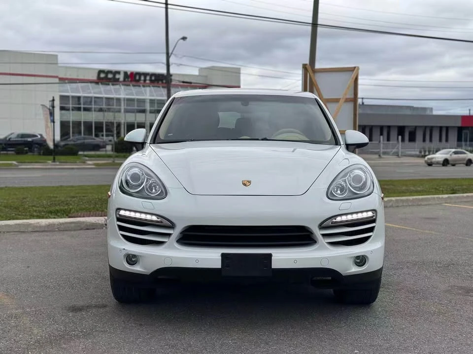 2014 Porsche 958 Cayenne - Image 2 of 14