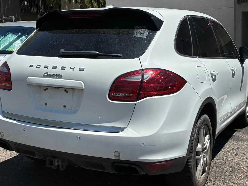 2014 Porsche 958 Cayenne - Image 2 of 14