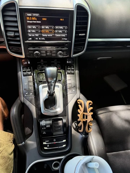 2014 Porsche 958 Cayenne - Image 17 of 20
