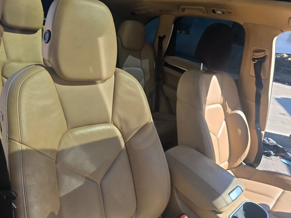2014 Porsche 958 Cayenne - Image 9 of 14