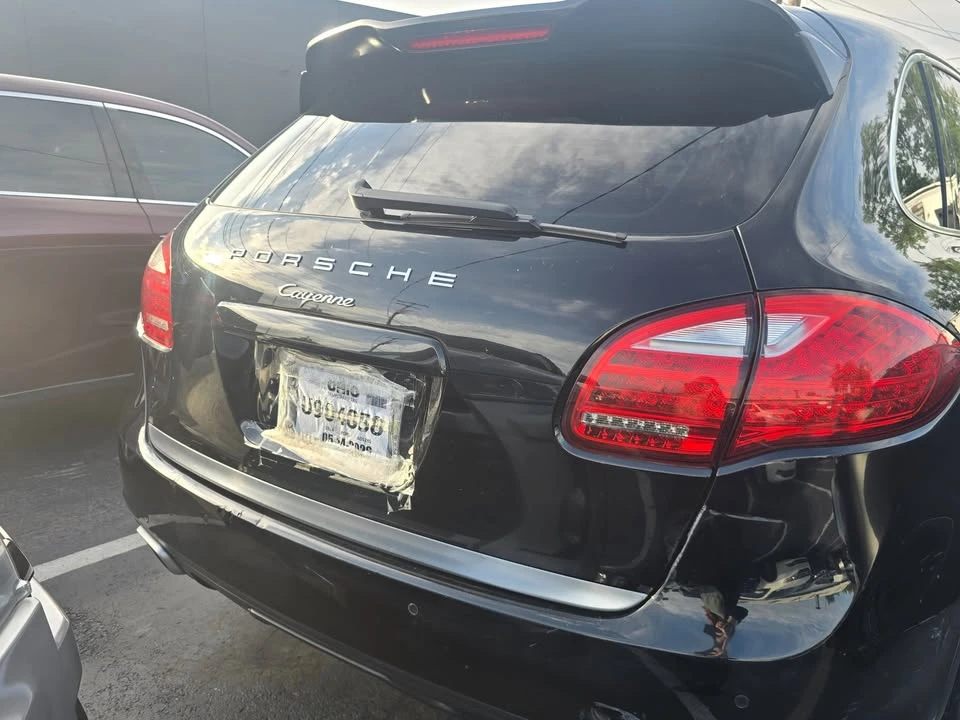 2014 Porsche 958 Cayenne - Image 5 of 14