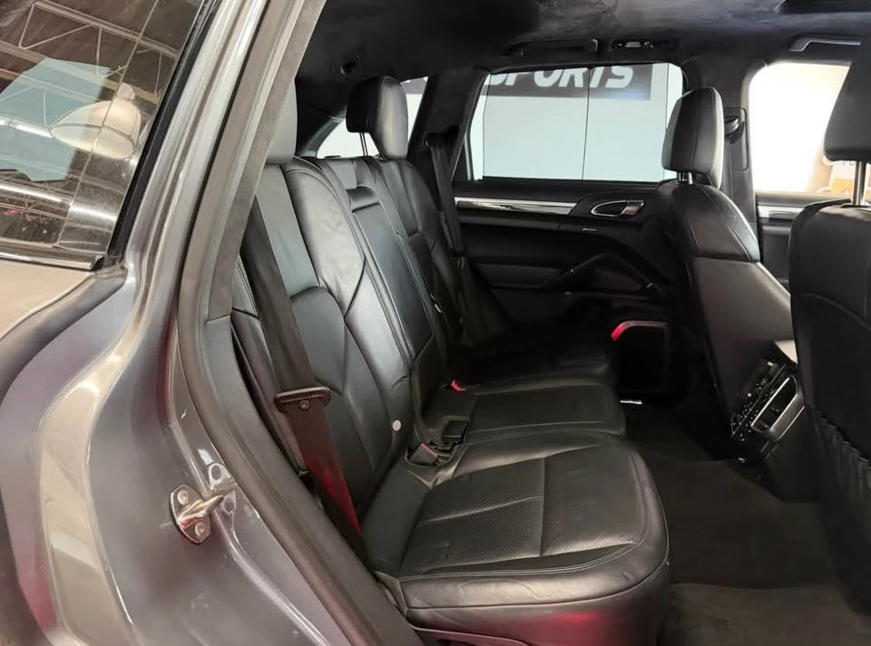 2014 Porsche 958 Cayenne - Image 15 of 18