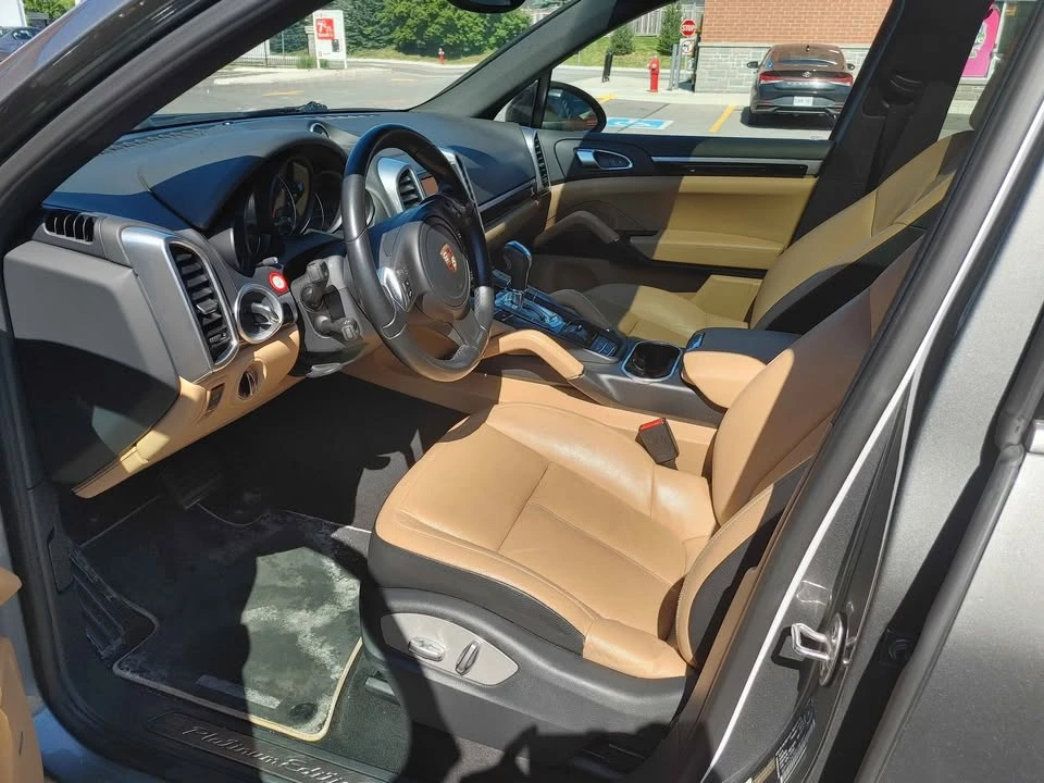 2014 Porsche 958 Cayenne - Image 4 of 8