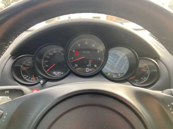 2014 Porsche 958 Cayenne - Image 8 of 10