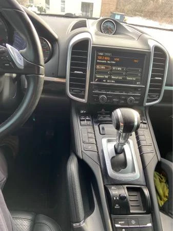 2014 Porsche 958 Cayenne - Image 8 of 10