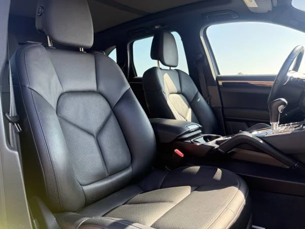 2014 Porsche 958 Cayenne - Image 16 of 21