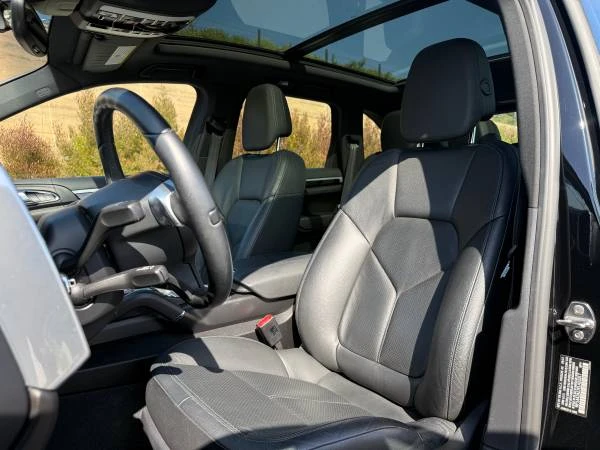2014 Porsche 958 Cayenne - Image 17 of 21