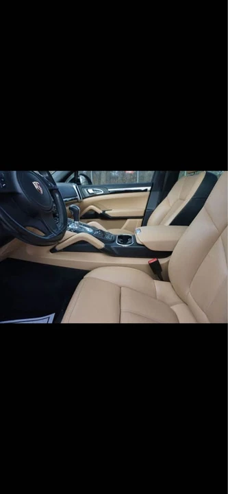 2014 Porsche 958 Cayenne - Image 9 of 9