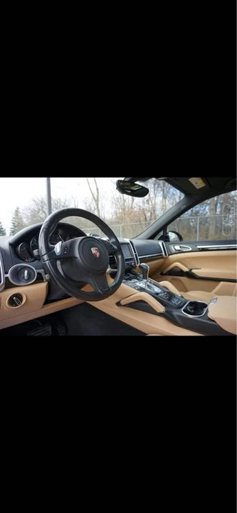 2014 Porsche 958 Cayenne - Image 8 of 9